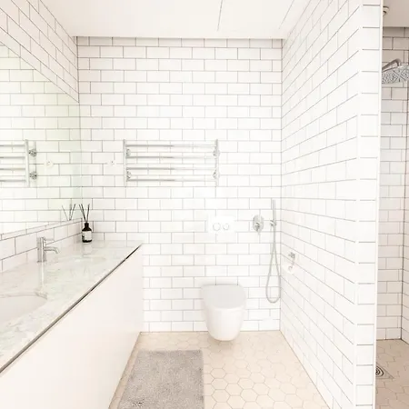 Poista 2ndhomes Stunning And Luminous 2br Loft House W Sauna In Eira Apartament *