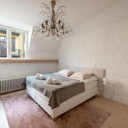 Poista 2ndhomes Stunning And Luminous 2br Loft House W Sauna In Eira